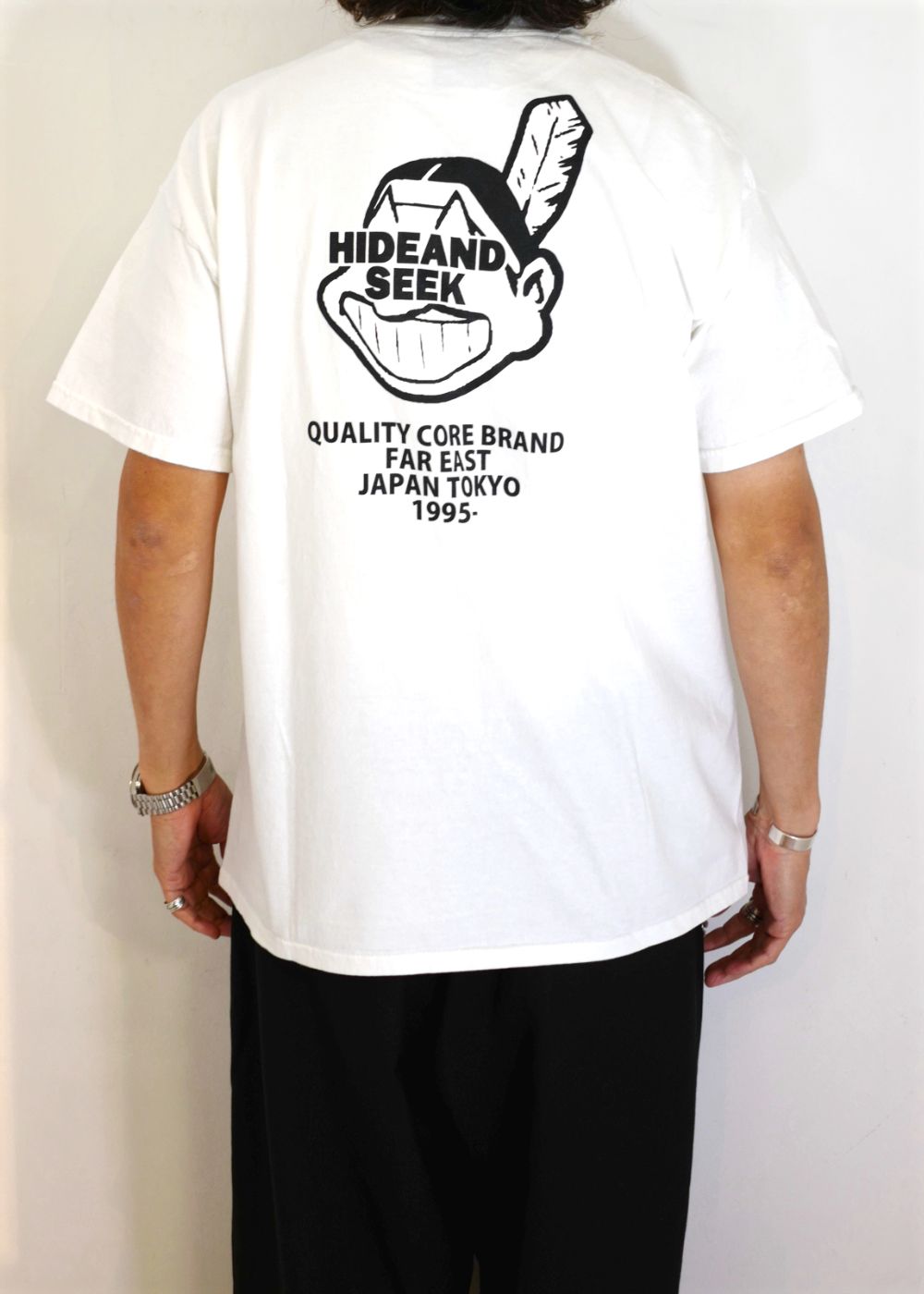 Indian S/S Tee (WHITE) / ロゴ プリントTee