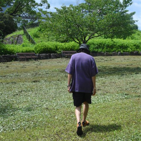 5分袖でこの時期に丁度良いニット&ショーツスタイル。