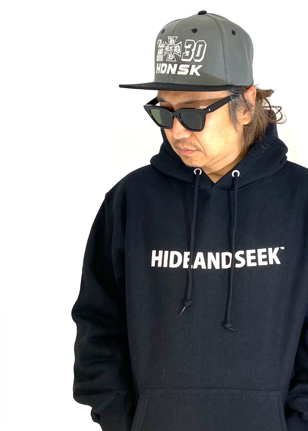 30 Baseball CAP (CHARCOAL GRAY) / 刺繍ロゴ ベースボールキャップ