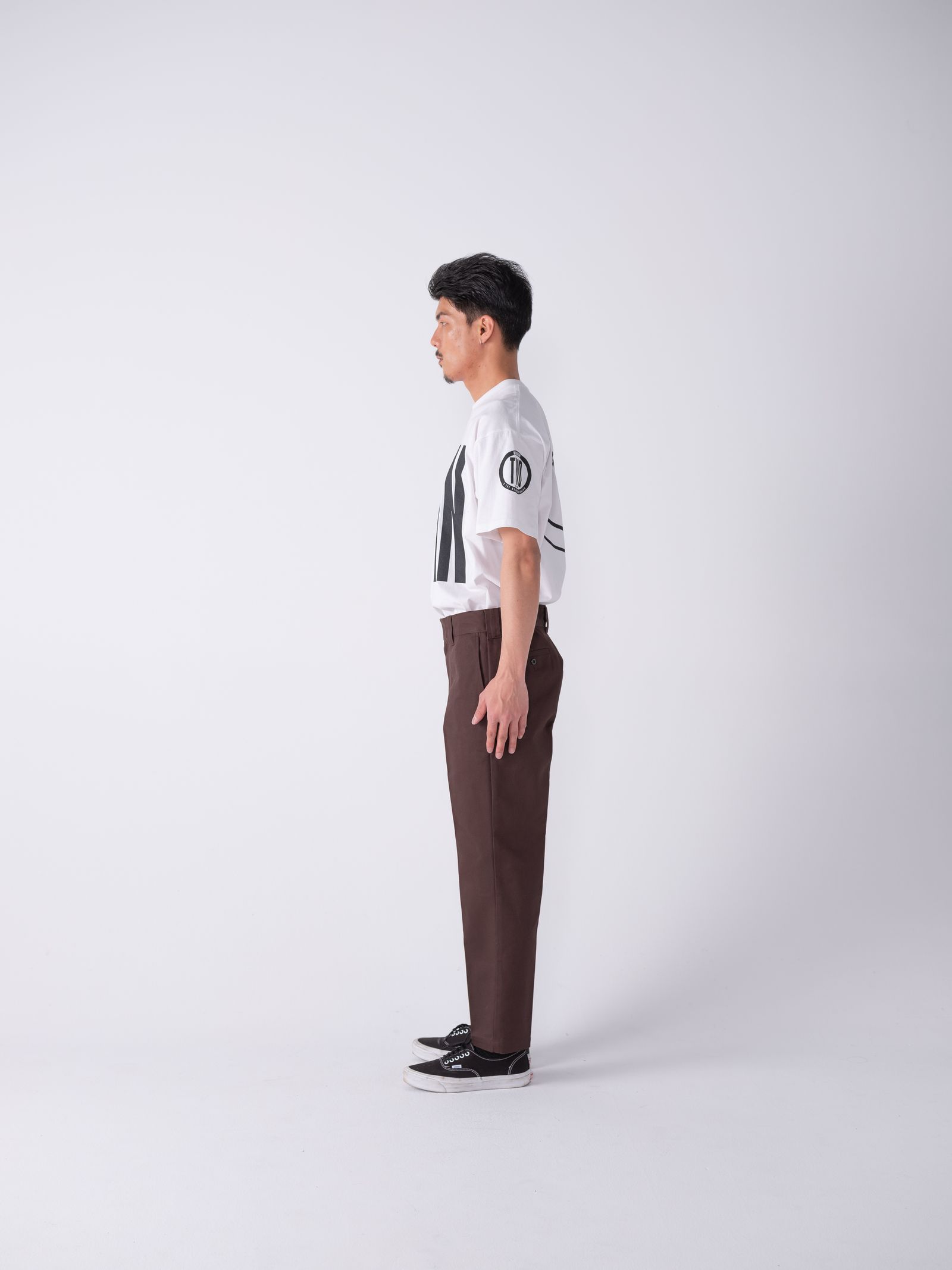 10/L DICKIES SLIM FIT PANTS "BENEDICT" (D.BROWN) / ディッキーズ コラボチノパンツ