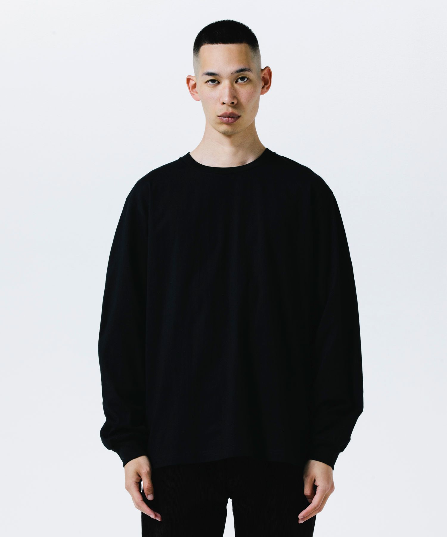 R9 BASIC LS TEE (BLACK) /  オリジナル ロゴプリント Tシャツ
