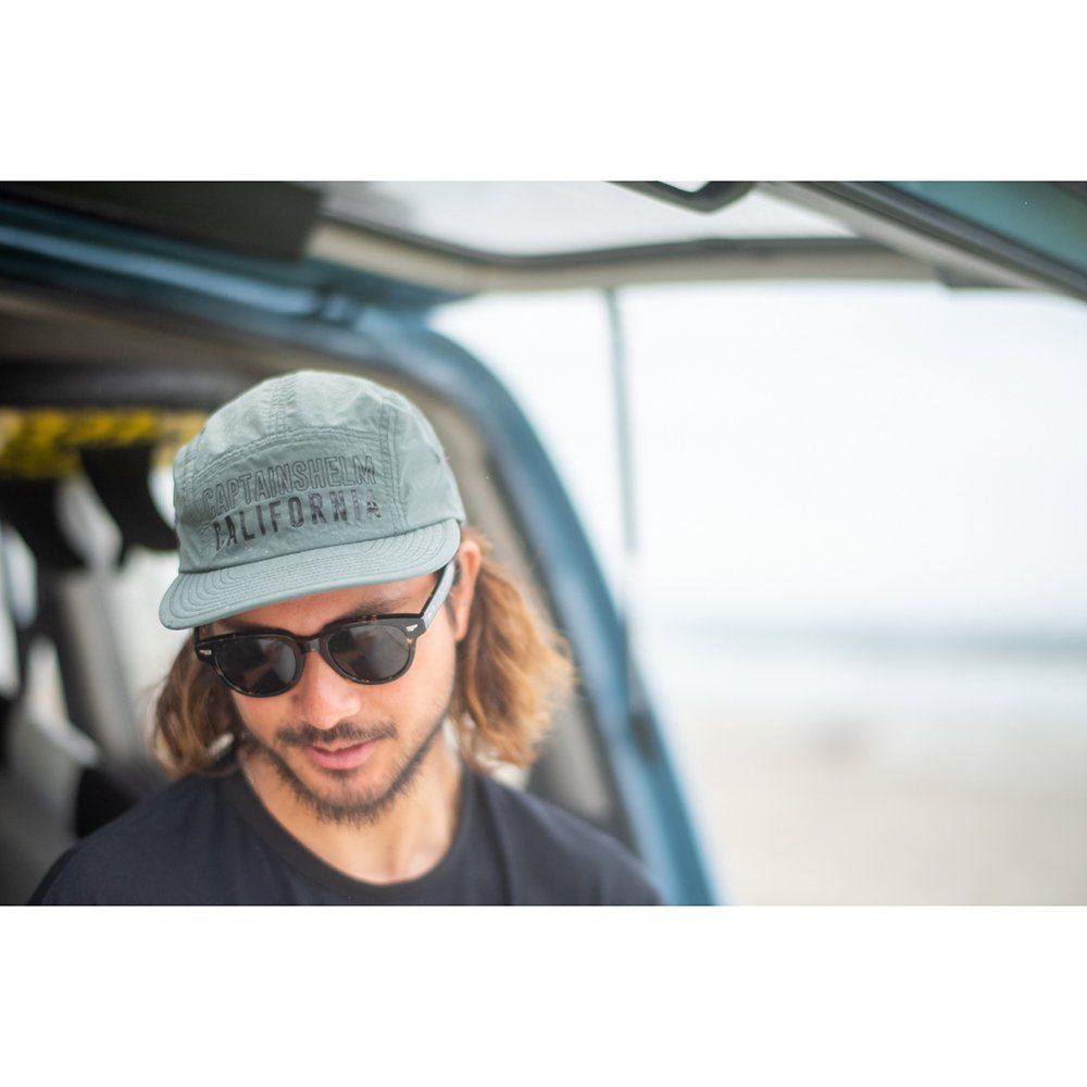 NEW ARRIVAL / CAPTAINS HELM