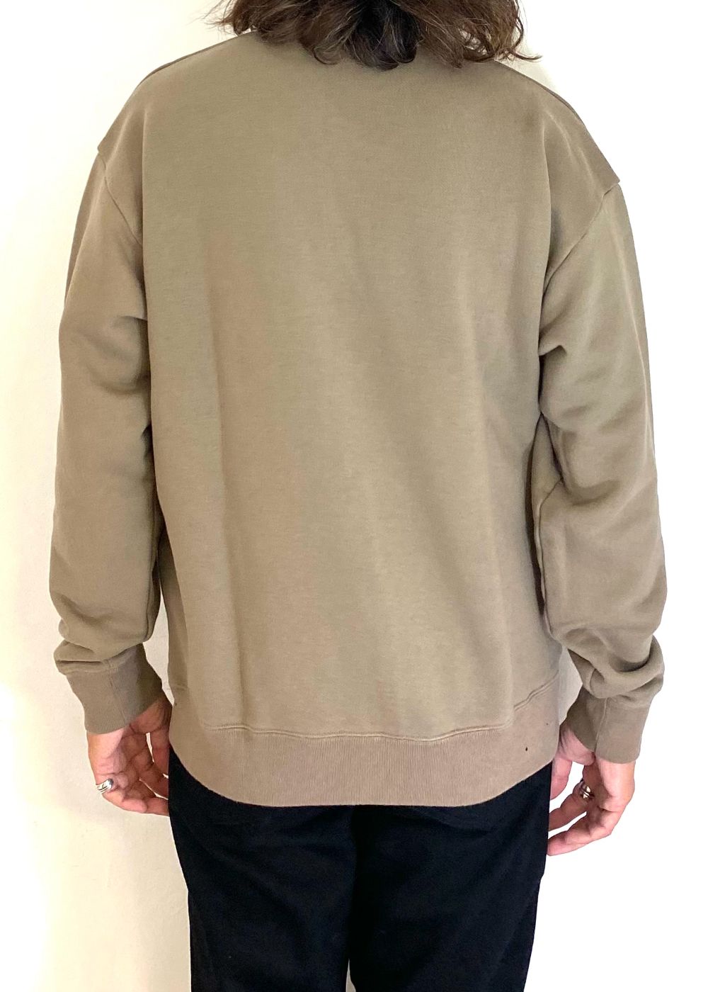 BOX LOGO SWEAT (KHAKI) / ロゴ アップリケ スウェット