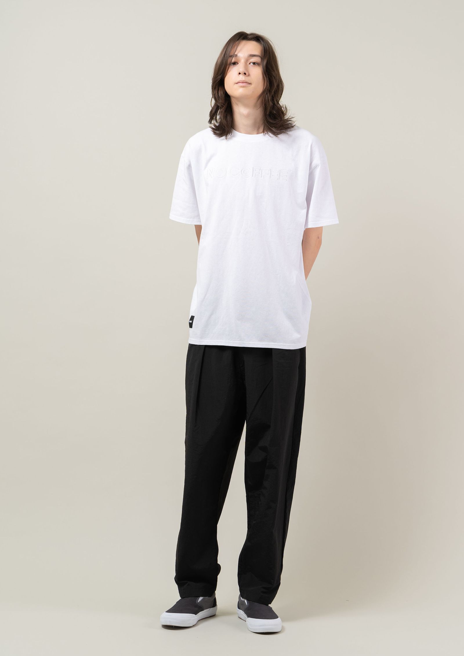 アウトライン刺繡S/S TEE (WHITE)