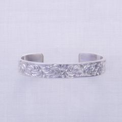 KARAKUSA Bangle 12mm width (SILVER) / 唐草平打ちバングル(12mm)
