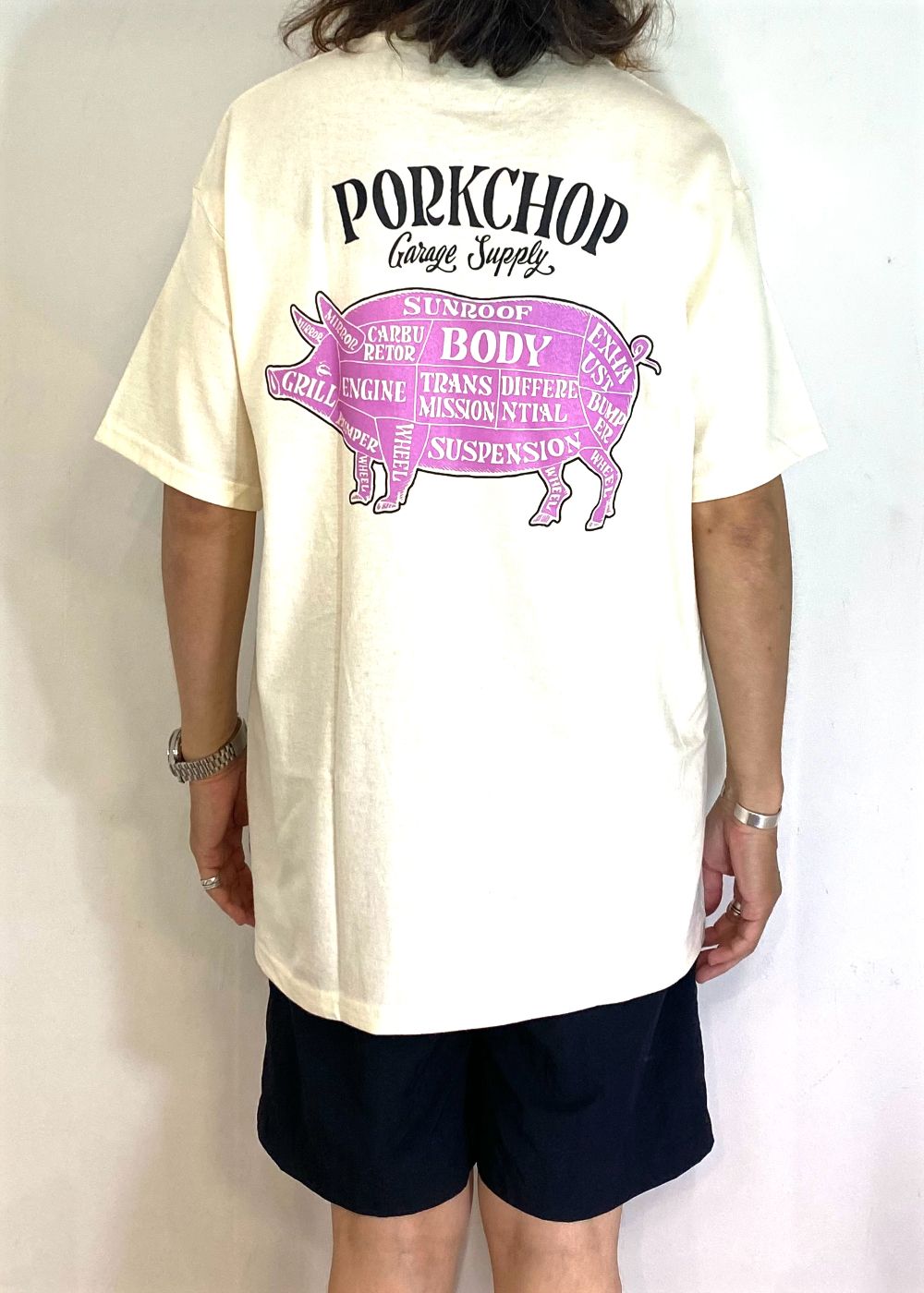 PORK BACK TEE (CREAM) / ポークバック ロゴ Tシャツ