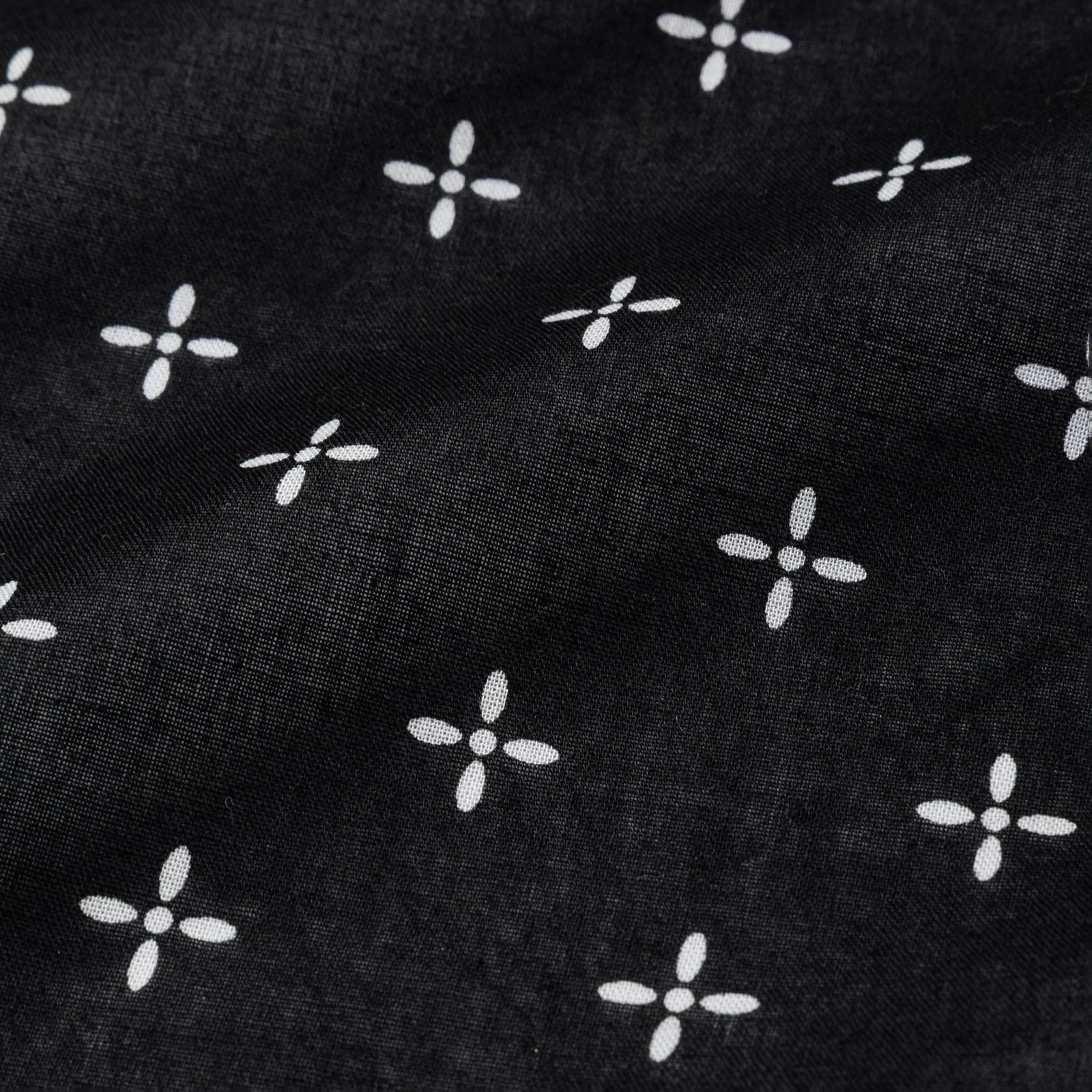CROSS BANDANA (BLACK) / クロスパターン バンダナ