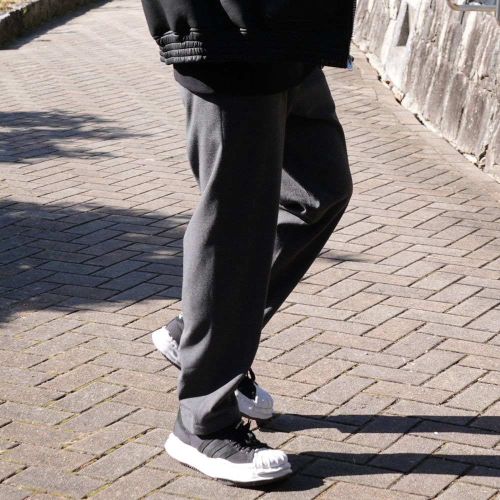 THERMOLITE EASY SLACKS (CHARCOAL) / サーモライト イージー スラックス