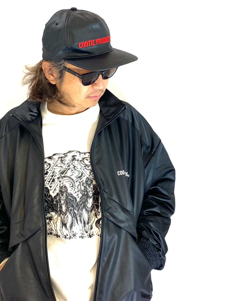 COOTIE PRODUCTIONS - Damp Coated Satin 5 Panel Cap (BLACK×RED 