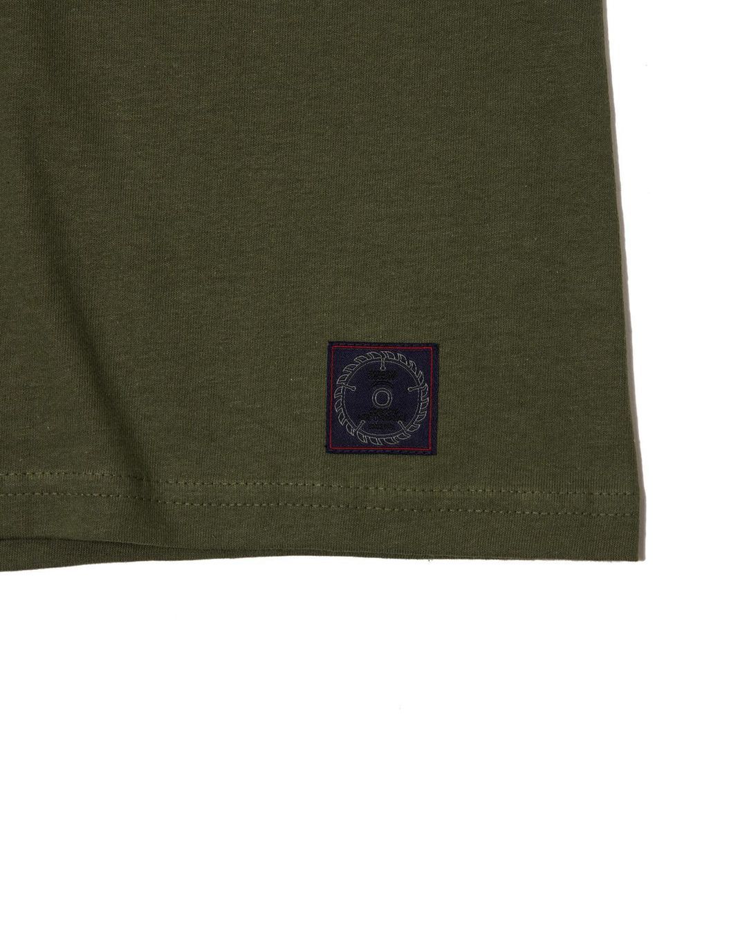 ×MASSES T-SHIRT SAW (OLIVE) / マシス コラボレーション プリントT