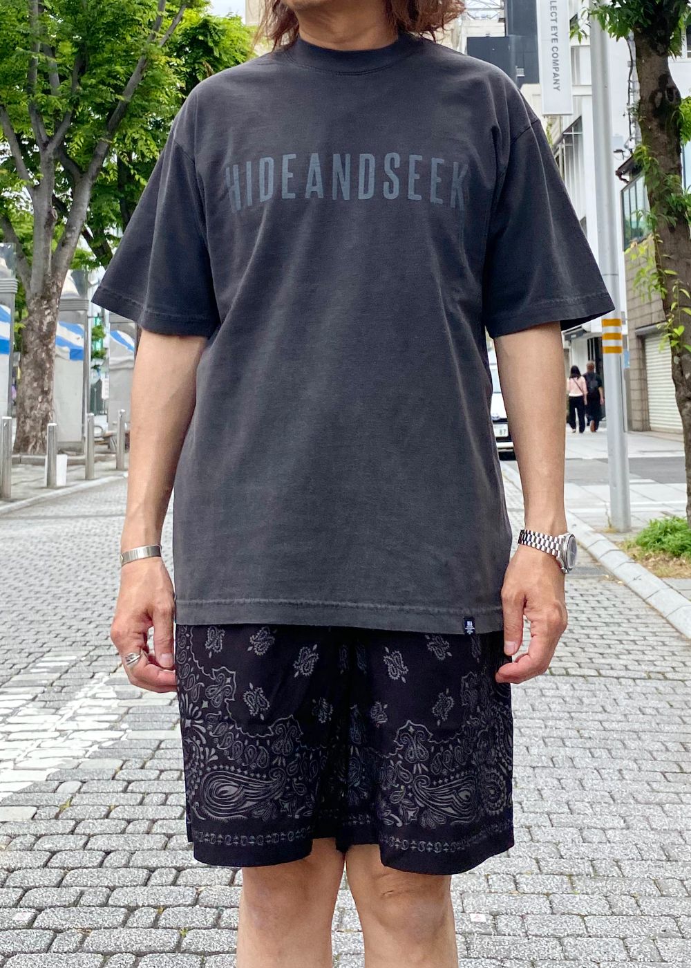 Logo S/S Tee (D-GRAY) / ロゴ プリント ルーズフィット Tシャツ
