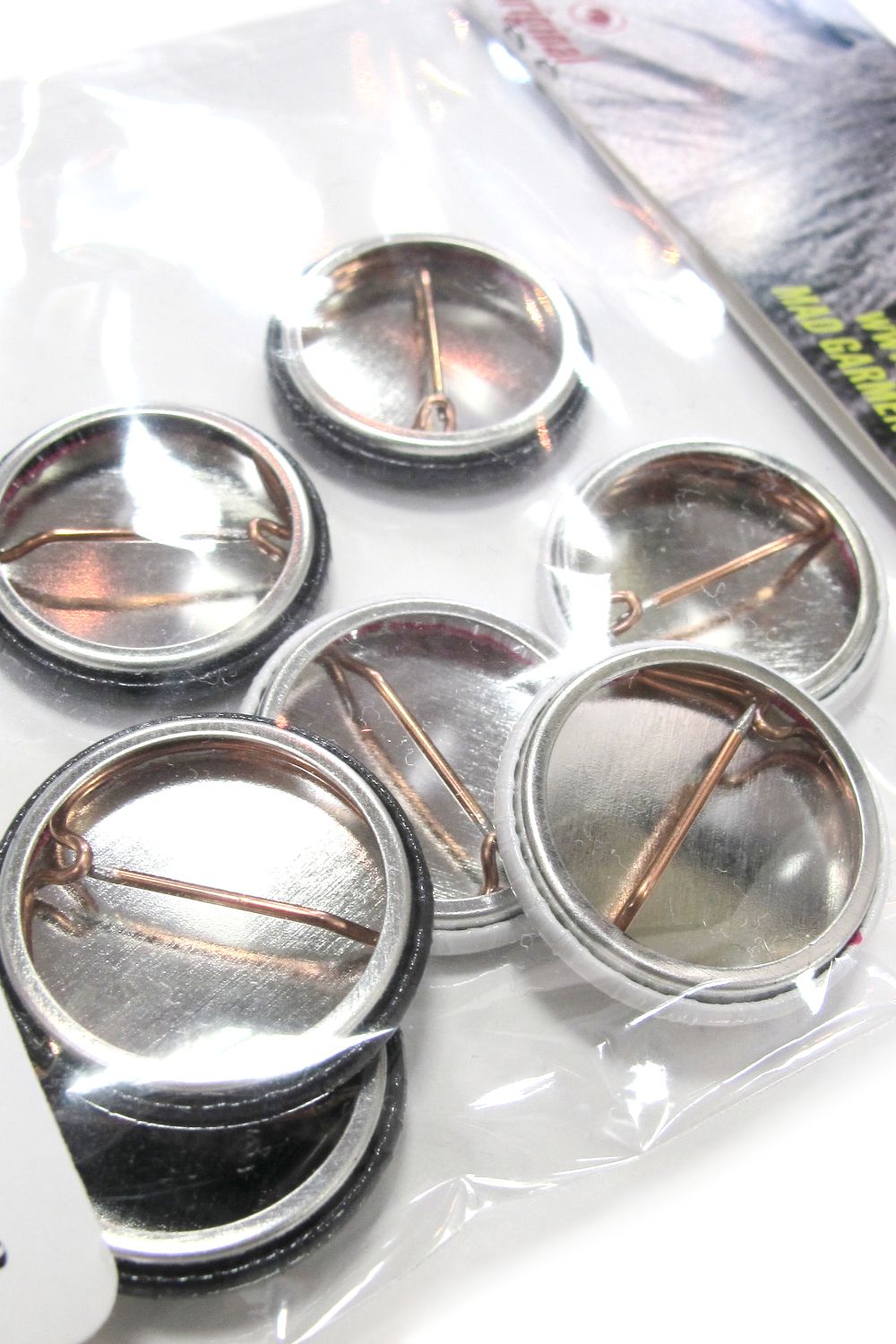 BUTTON PACK (MULTI) / 缶バッジ セット