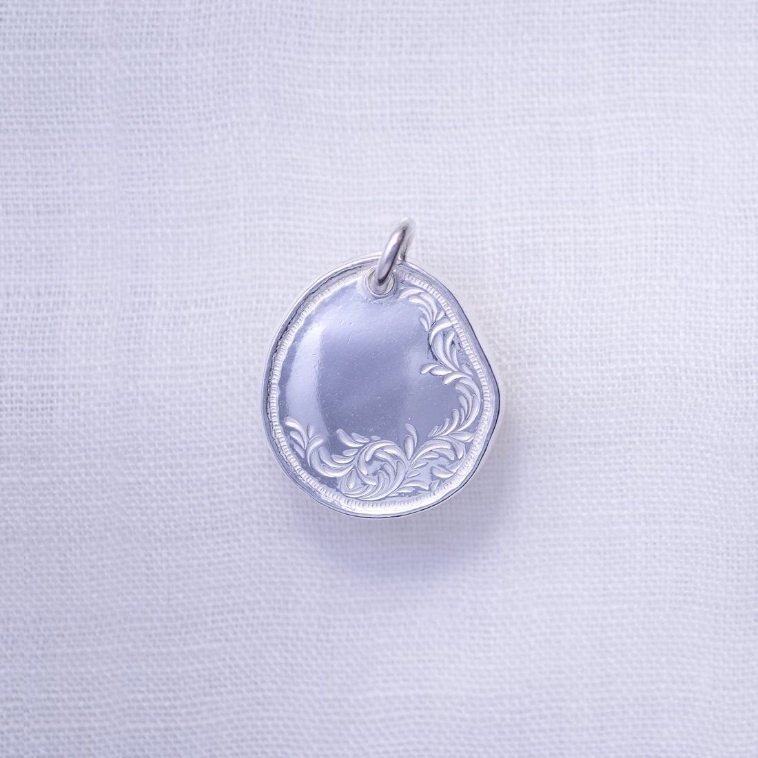 KARAKUSA Top L (SILVER) / 大唐草メタルトップ