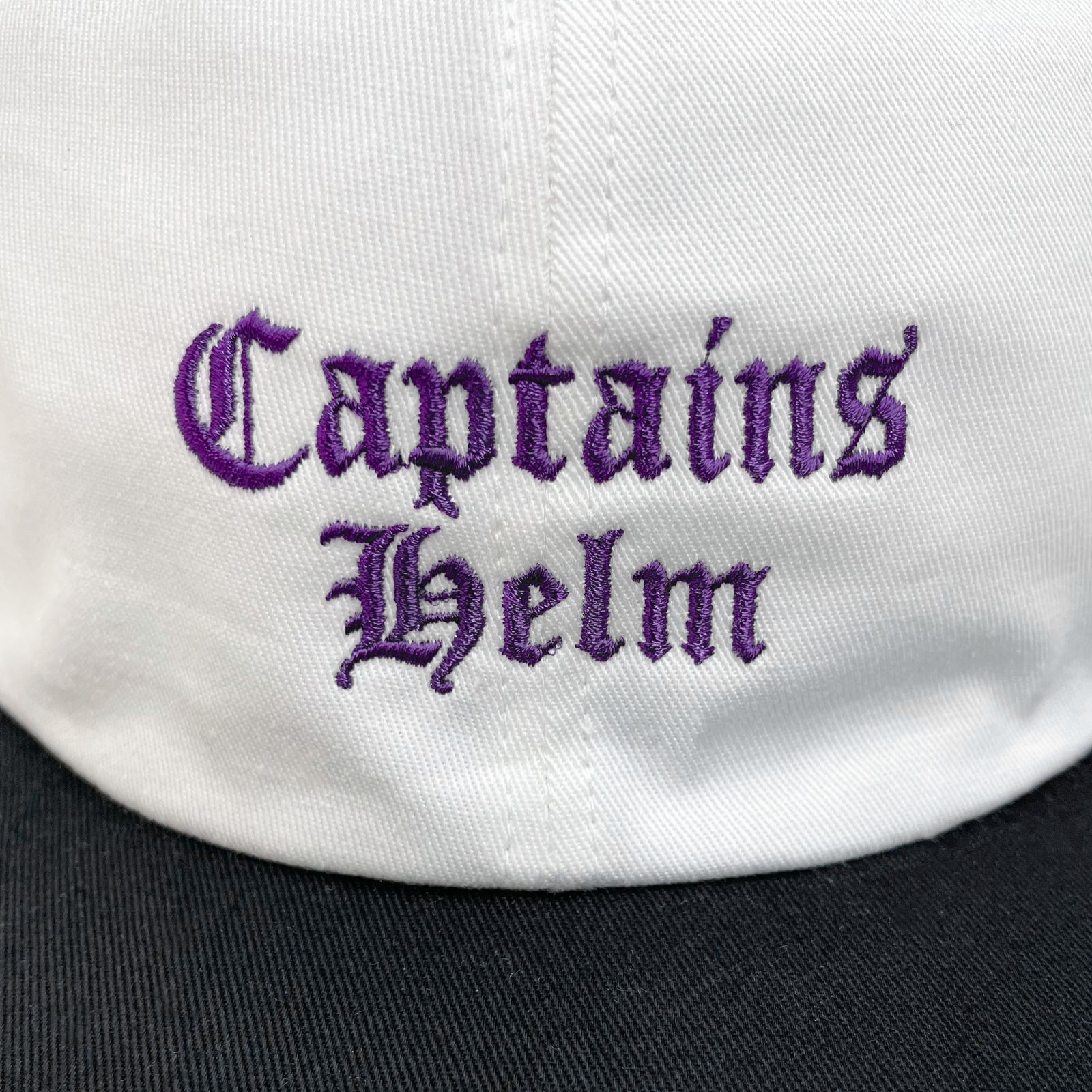 キャプテンズヘルム コット CAPTAINS HELM - 38 LOGO CAP (WHITE×BLACK) / ロゴ刺繍