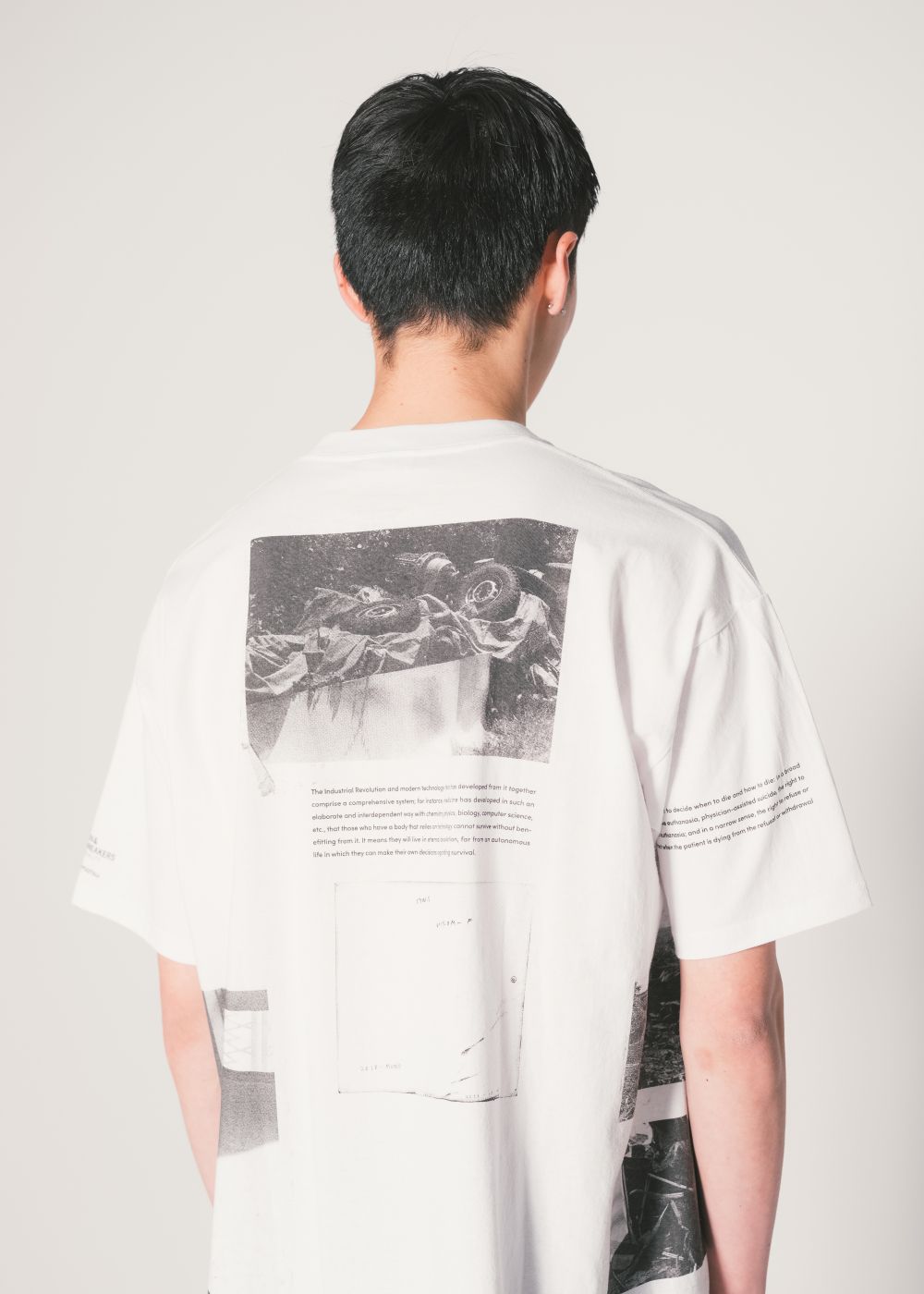 MEDEIA 2.0 Ex.S/S PRINTED TEE "MEDEIA 2.0" (WHITE) / ×Medeia 1.0 小松浩子 コラボ Tシャツ