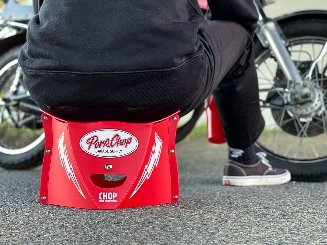 FOLDING STOOL (RED) / フォールディング スツール