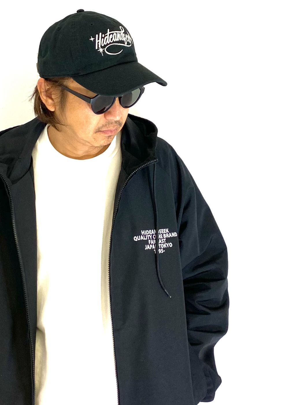 Cursive Logo Baseball CAP (BLACK) / 刺繍ロゴ ベースボールキャップ