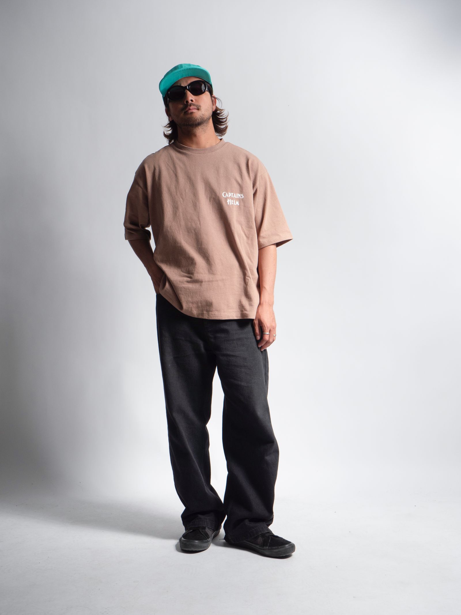 CAPTAINS HELM - 【ラスト1点】LOGO&MASK TEE (BEIGE) / ロゴ