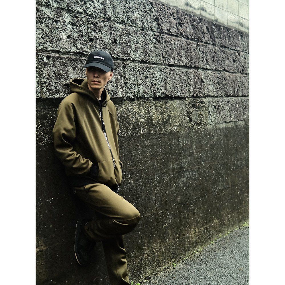 CAPTAINS HELM / TRADEMARK ZIP TEC HOODIE 入荷致しました。