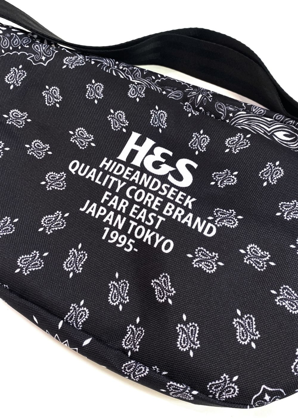 × CHROME / SABIN 6L SLING HIDE&SEEK edition / クローム コラボ スリング バッグ