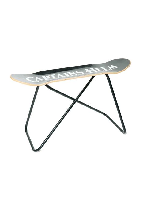 LOGO SK8 CHAIR (BLACK) / スケートボード チェア