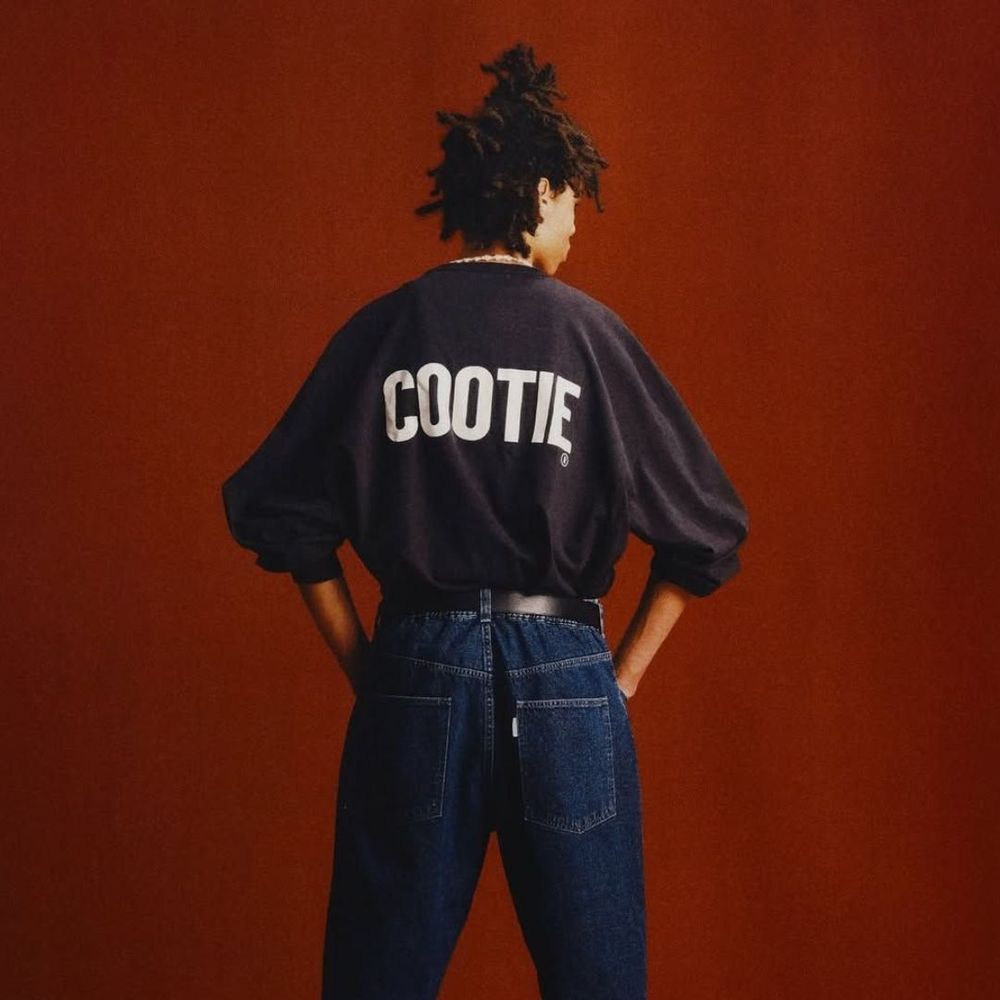 無言のアピール。