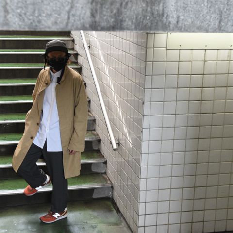 都会の風を感じるストリートフォーマル。