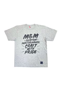 【ラスト1点】Brush Sign Tee (M.GRAY) / ロゴ プリント Tシャツ