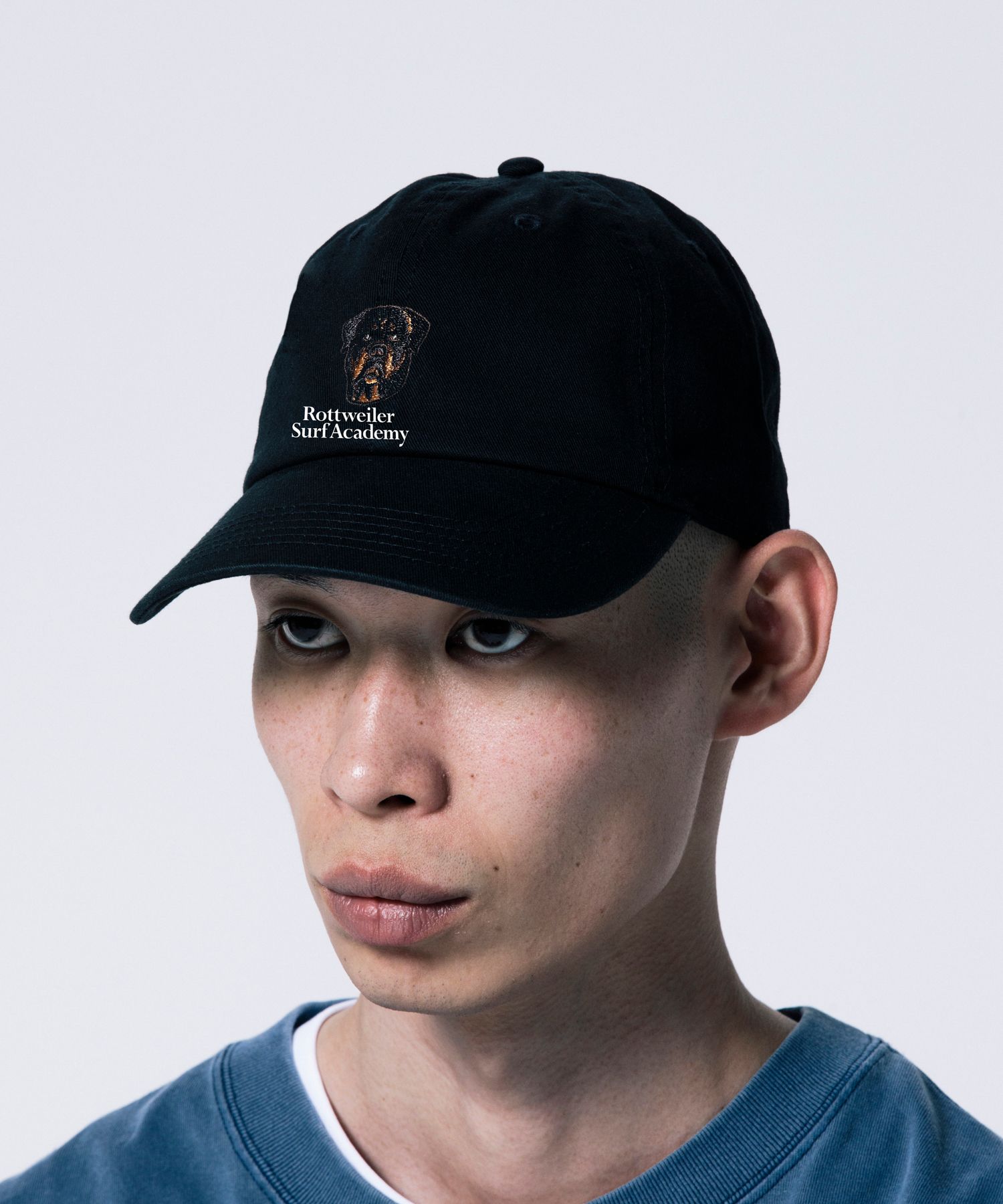 RW CAP (BLACK) / ロゴ刺繍 ダッド キャップ。