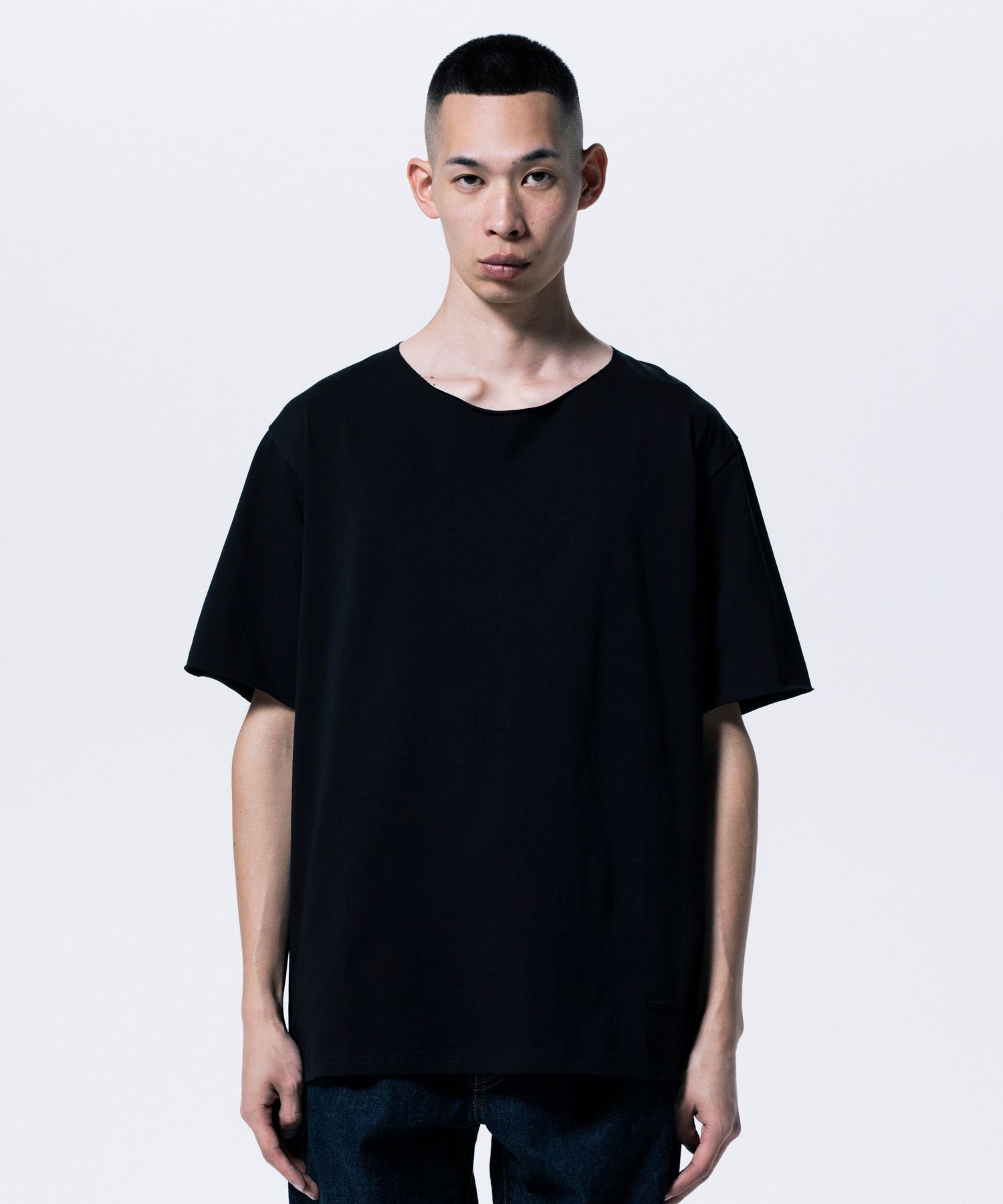 R9 CUTOFF TEE (BLACK) /  オリジナル カットオフ Tシャツ