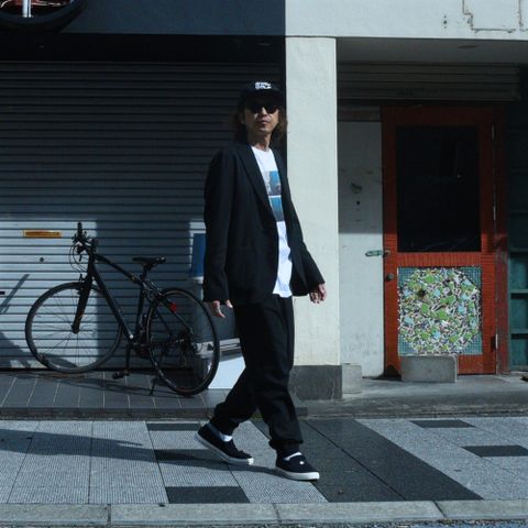 大人の為の抜け感フォーマル。