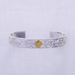 KARAKUSA Bangle 12mm width with Gold Point L(SILVER) / 24金Lポイント唐草平打ちバングル(12mm)
