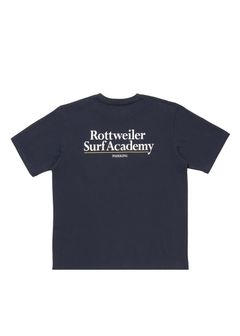 R9 SURF ACADEMY SS TEE (NAVY) /  オリジナル ロゴプリント Tシャツ