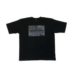 CAPTAIN’S FLAG TEE (BLACK) / ロゴ刺繍&アメリカンフラッグ プリント Tシャツ