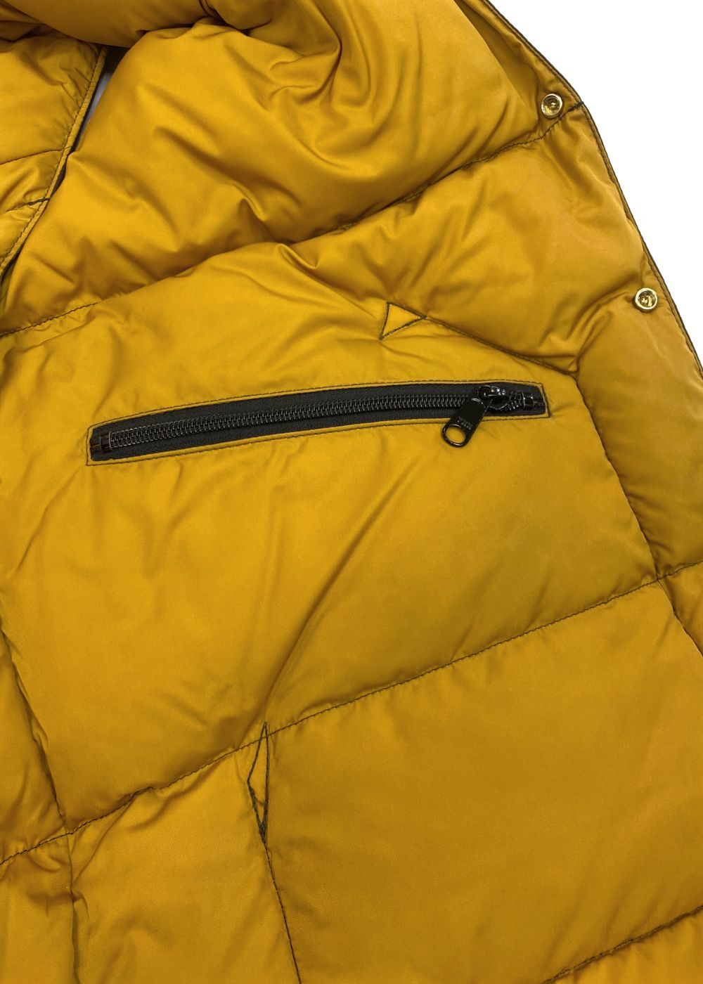 【Rocky Mountain×GDC】Christy Jacket (OLIVE DRAB) / ロッキーマウンテン コラボ ダウンジャケット