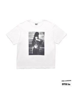【ラスト1点】Stie-lo × Irina.L “Presley" T-SH (WHITE) / ×スティーロ×イリーナ・ラザレアヌ コラボ フォト Tシャツ