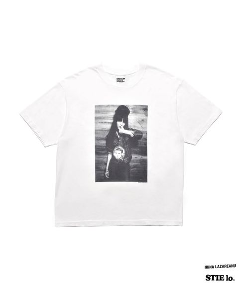 【ラスト1点】Stie-lo × Irina.L “Presley" T-SH (WHITE) / ×スティーロ×イリーナ・ラザレアヌ コラボ フォト Tシャツ