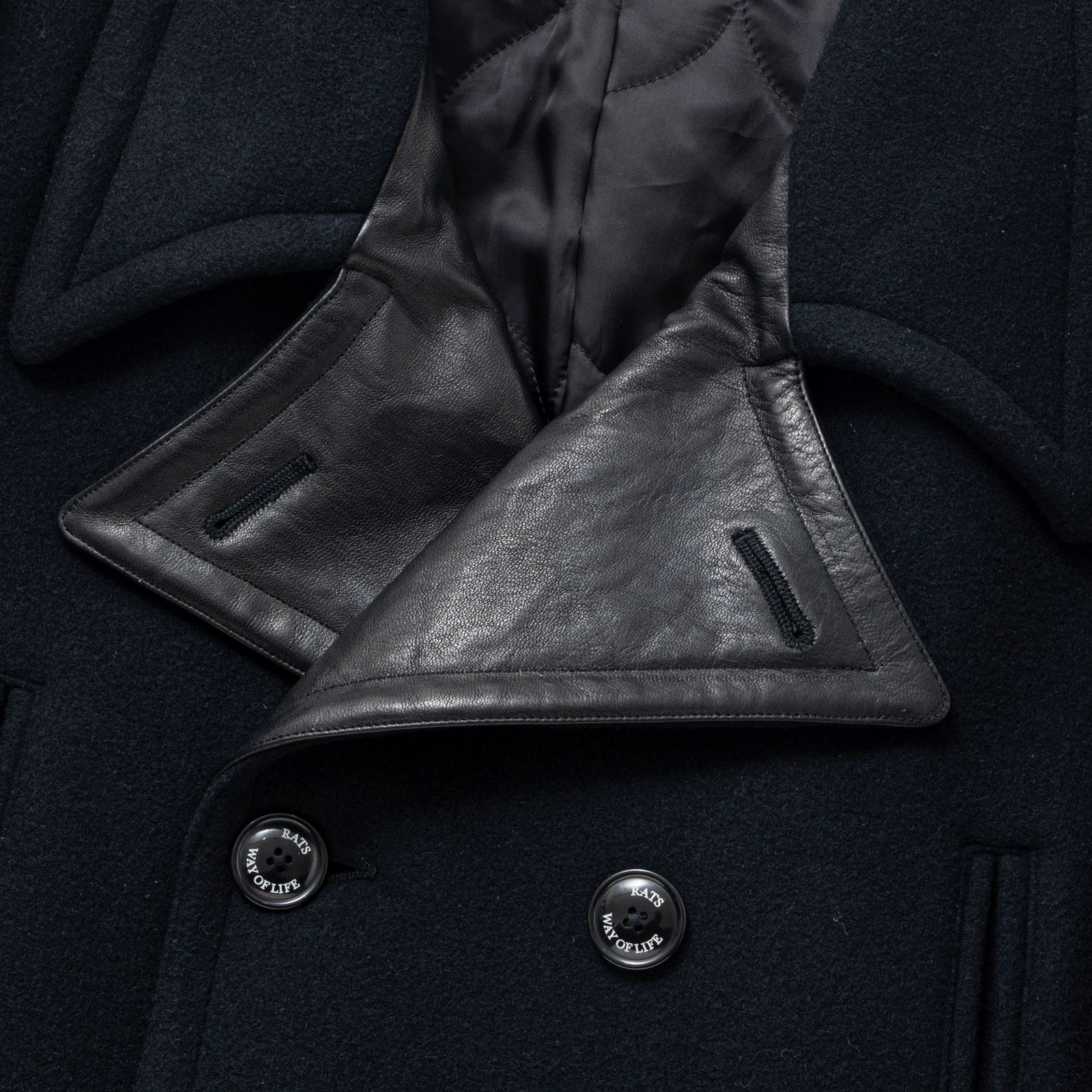 【ラスト1点】DOUBLE BREASTED WOOL JKT (BLACK) / 襟レザー ピーコート