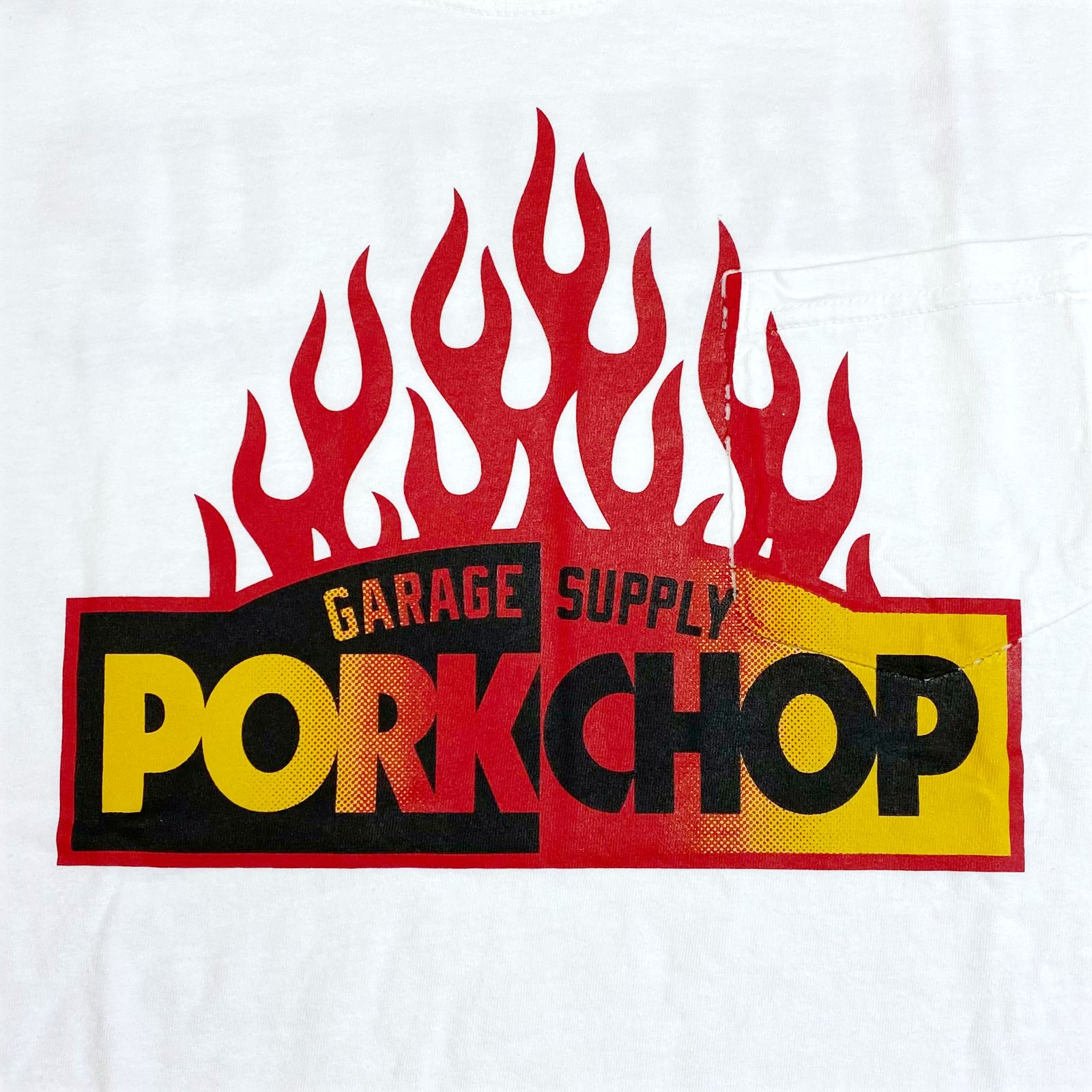 FIRE BLOCK POCKET TEE (WHITE) / ロゴ プリント ポケットTシャツ