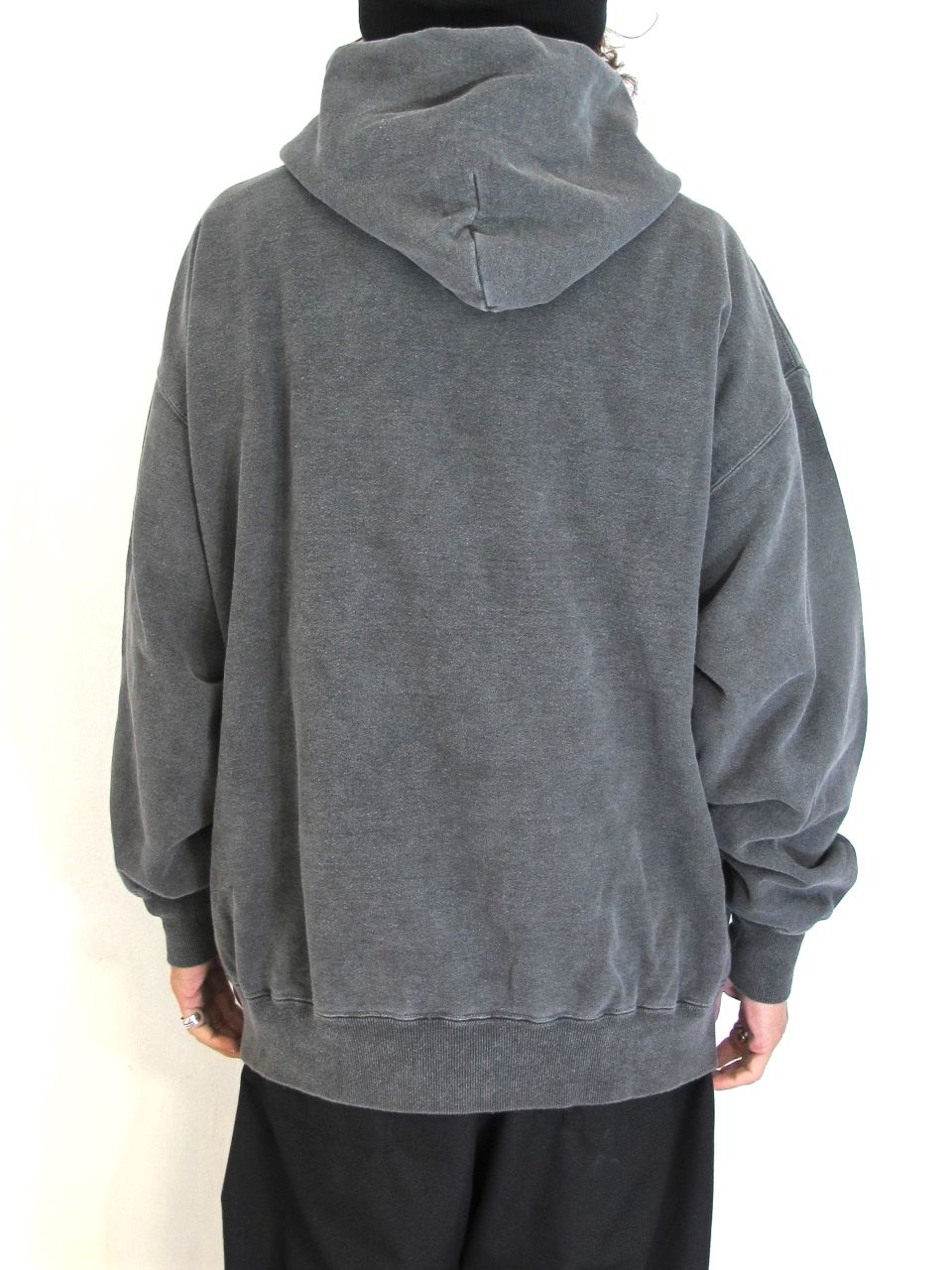 美品 COOTIE パーカー Pigment Dyed Sweat Hoodie - 通販 - guianegro