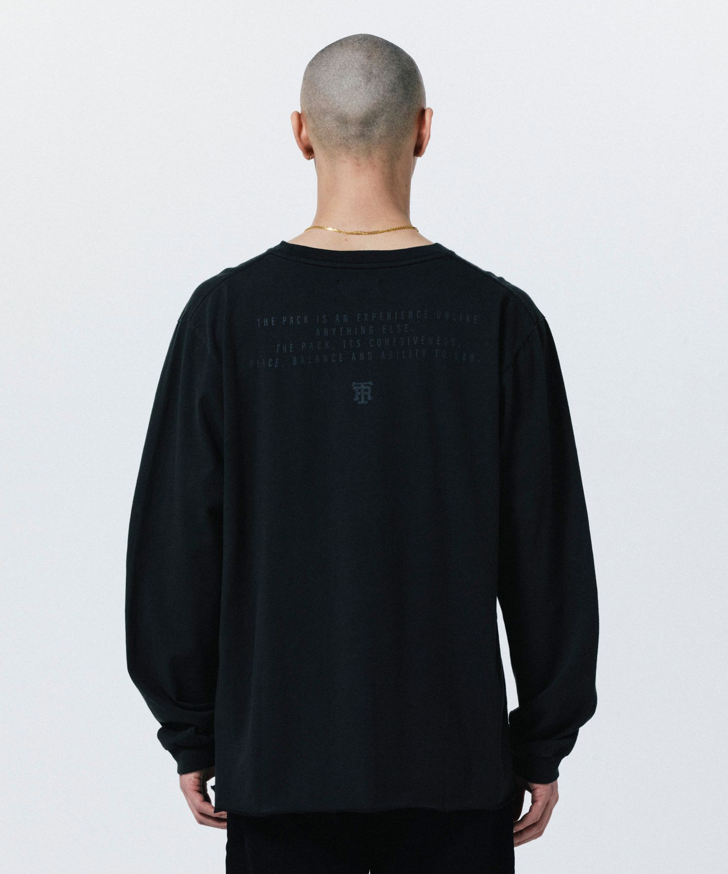 R9 BLK LS TEE (BLACK) / タイポグラフィ プリント オリジナル Tシャツ