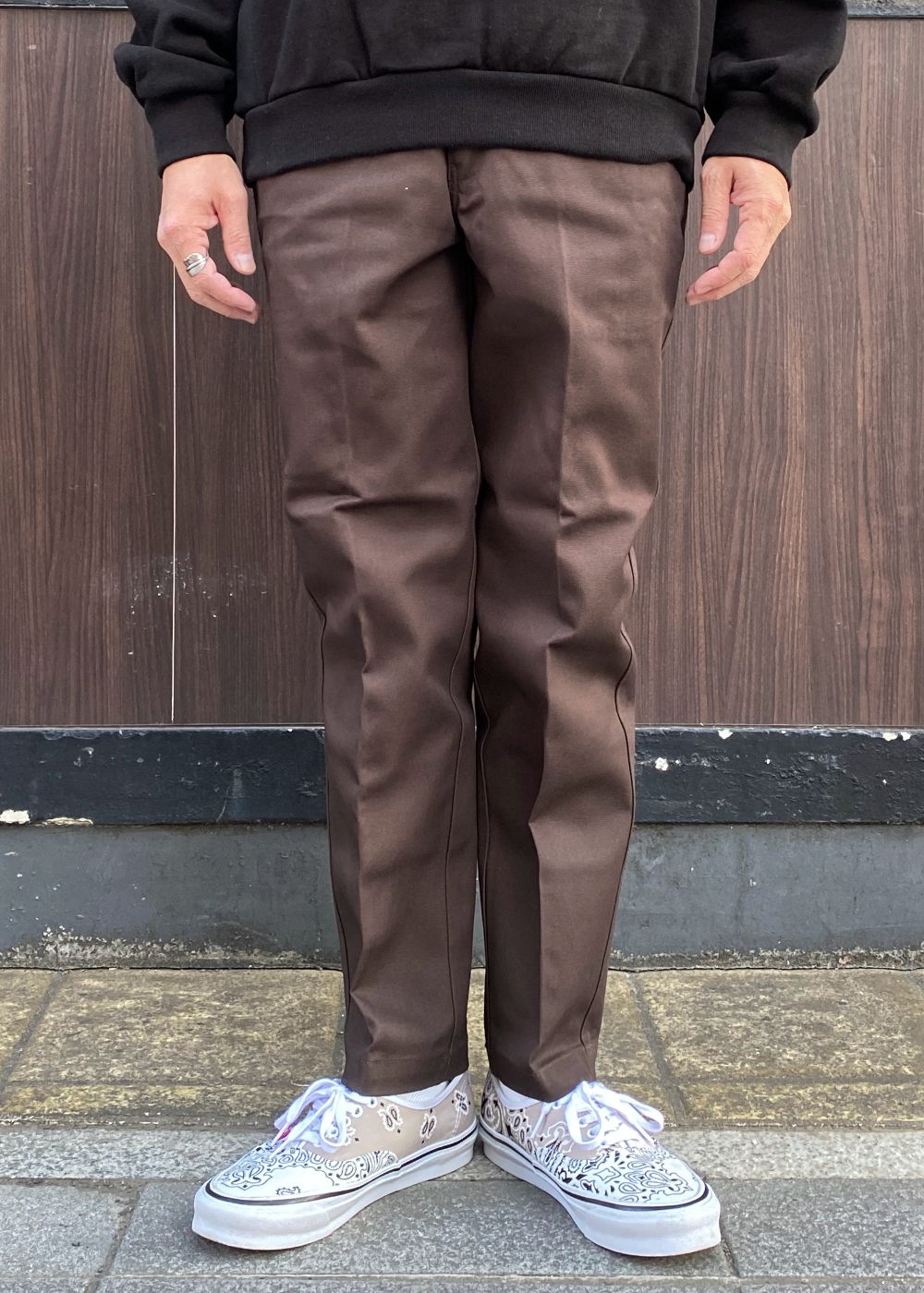 【ラスト1点】10/L DICKIES SLIM FIT PANTS "BENEDICT" (D.BROWN) / ディッキーズ コラボチノパンツ