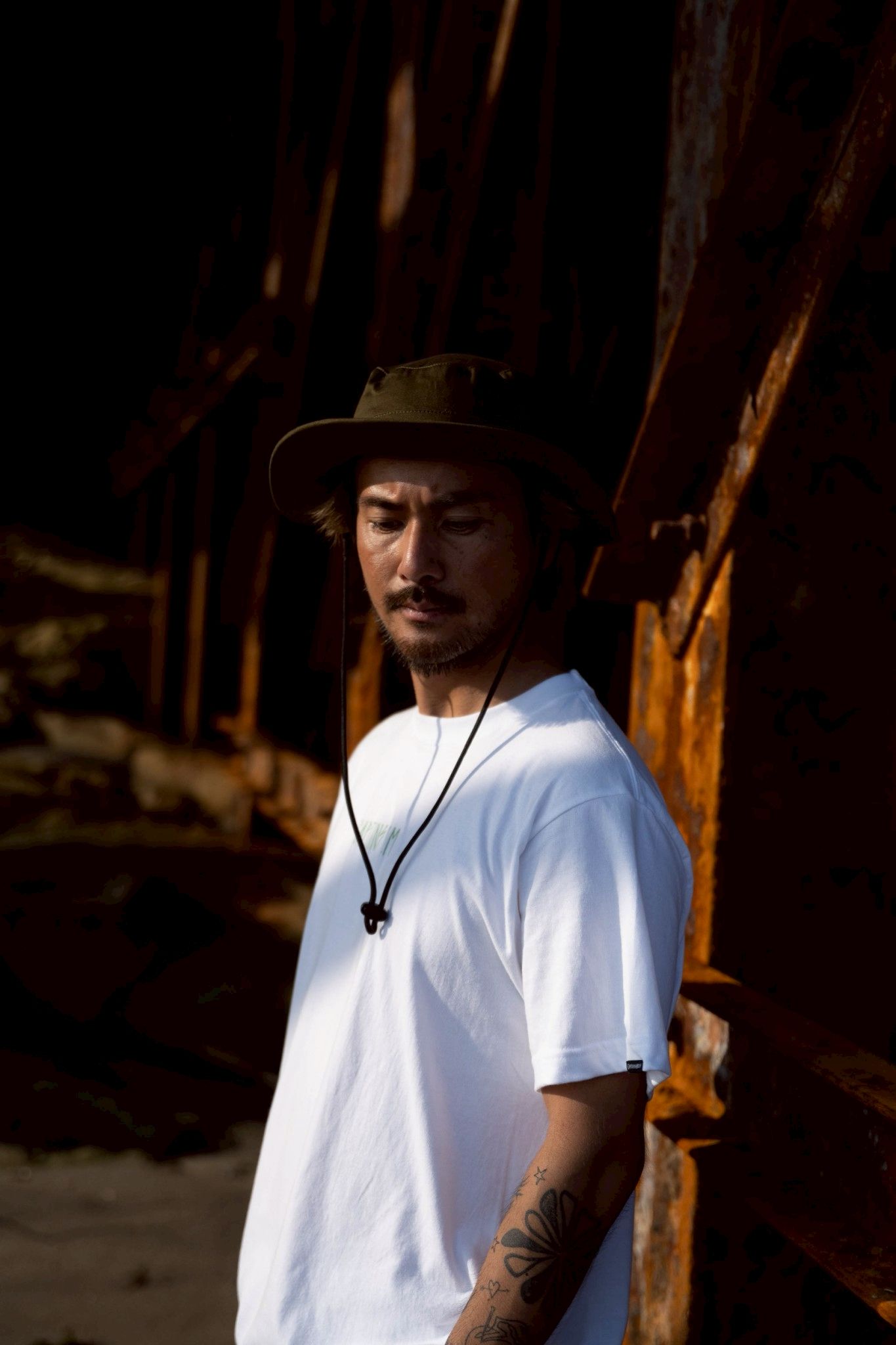 "OCEANSIDE DIVISION" US LOGO DRY STRECH HAT (OLIVE) / ドライ ストレッチ サファリ ハット