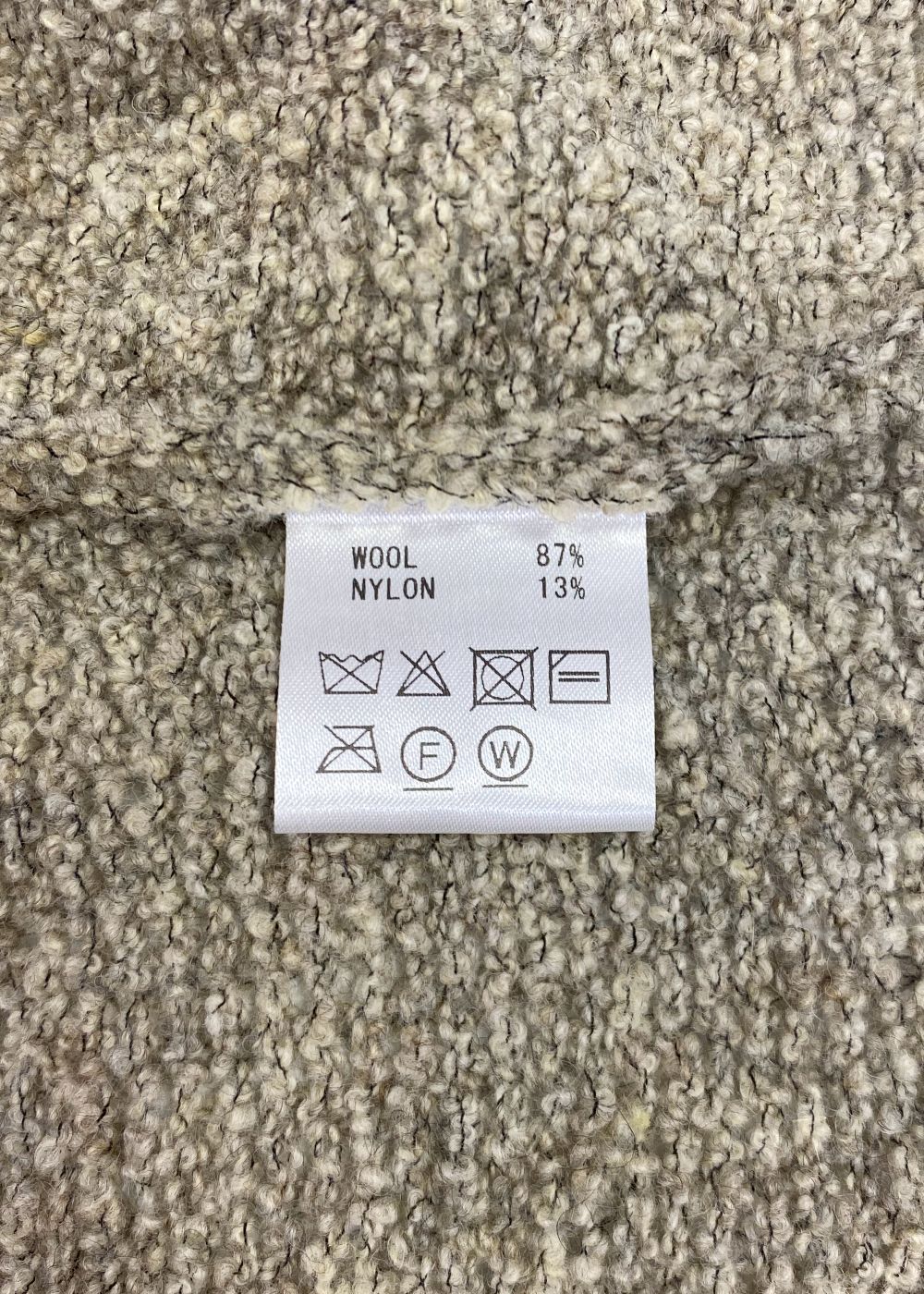×EYYA BOUCLE CREW NECK KNIT SWEATER (SAND) / ×エイヤ ブークレ ニット セーター