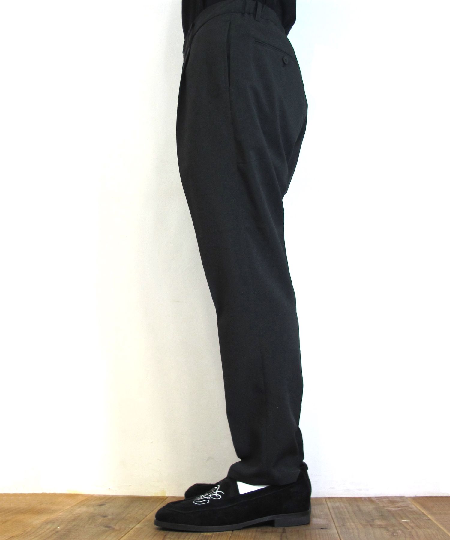 ROTTWEILER - BLACK DOG SLACKS (BLACK) / スリムスラックス