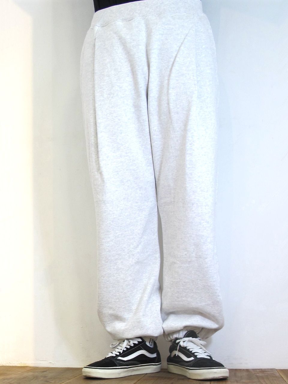 COOTIE Raza 1 Tuck Sweat Pants（オートミール） - パンツ