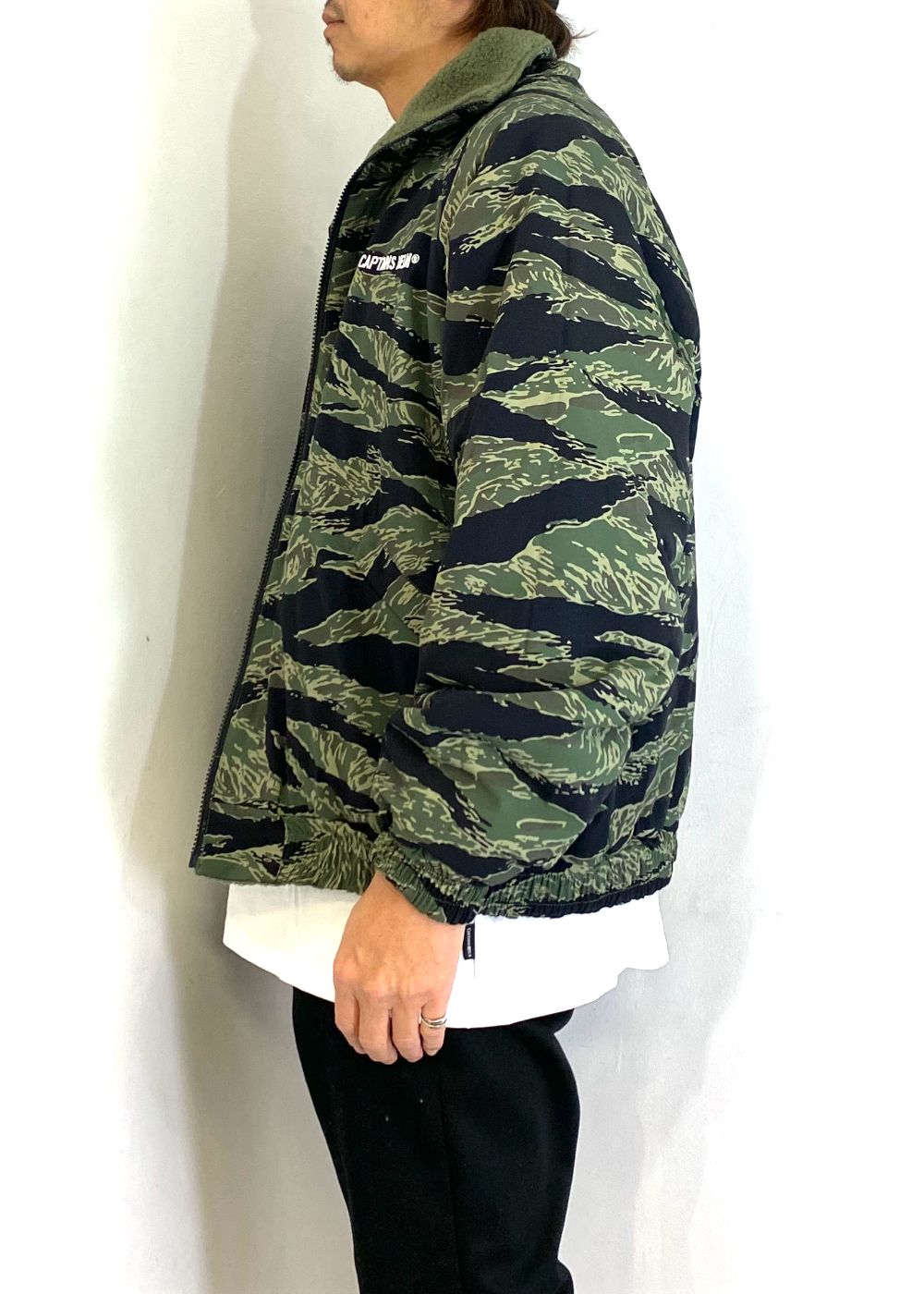 【ラスト1点】REVERSIBLE FLEECE JACKET (OLIVE×TIGER CAMO) / リバーシブル フリース ジャケット