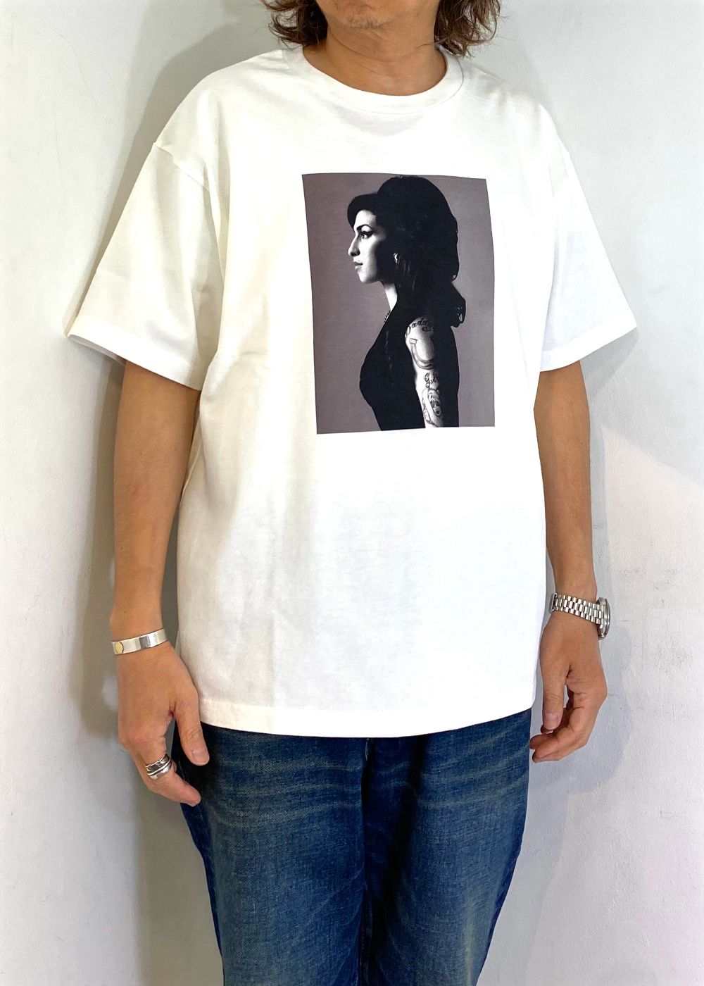 Amy Winehouse "Profile" Photo S/S Tee (WHITE) / エイミー・ワインハウス コラボ Tシャツ