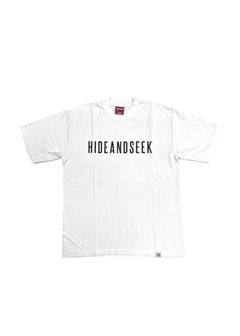 Logo S/S Tee (WHITE) / ロゴ プリント ルーズフィット Tシャツ