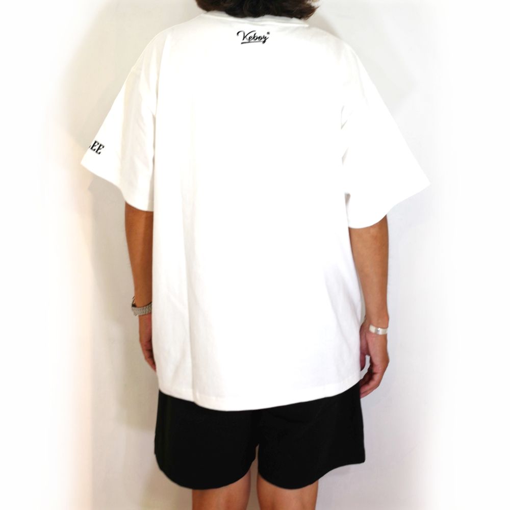 × KEBOZ CLASSIC LOGO S/S TEE (WHITE) / ケボズ コラボ Tシャツ